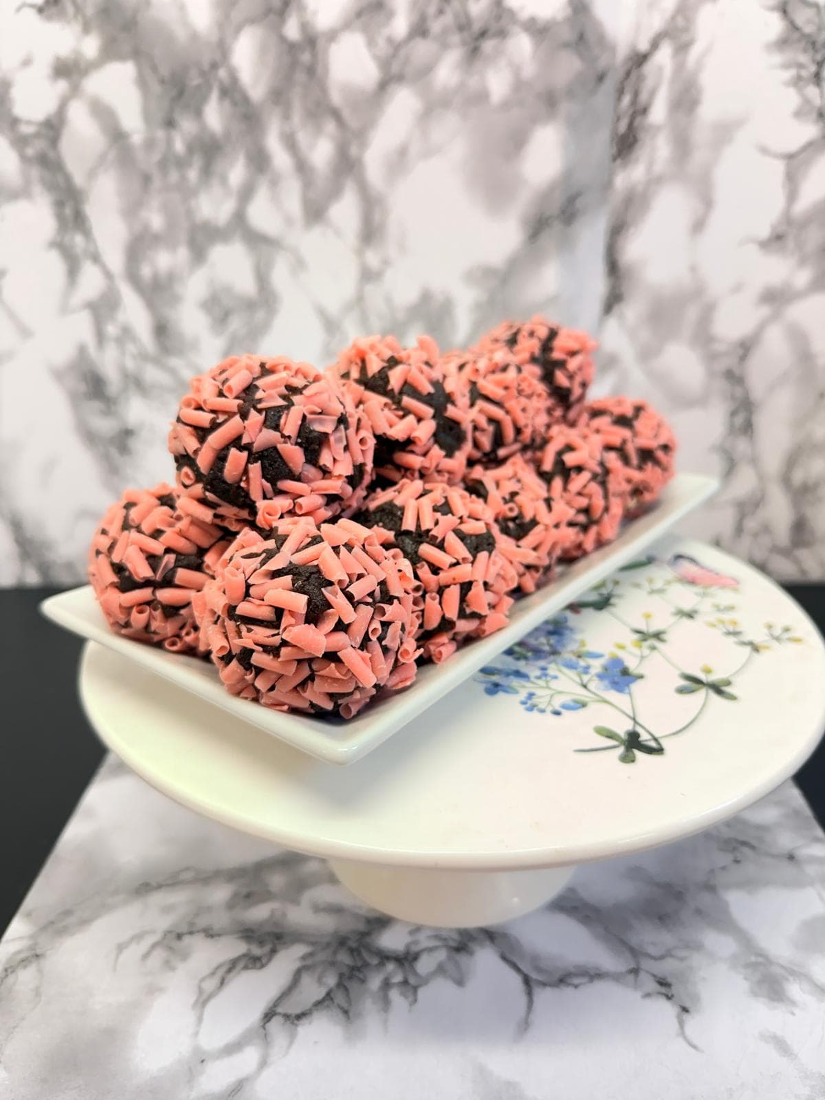 .50p each Truffle Cake Pops view 4