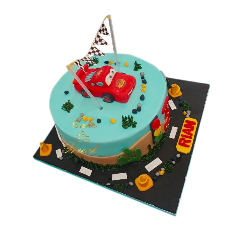 Cars Lightning Mcqueen Cake view 2