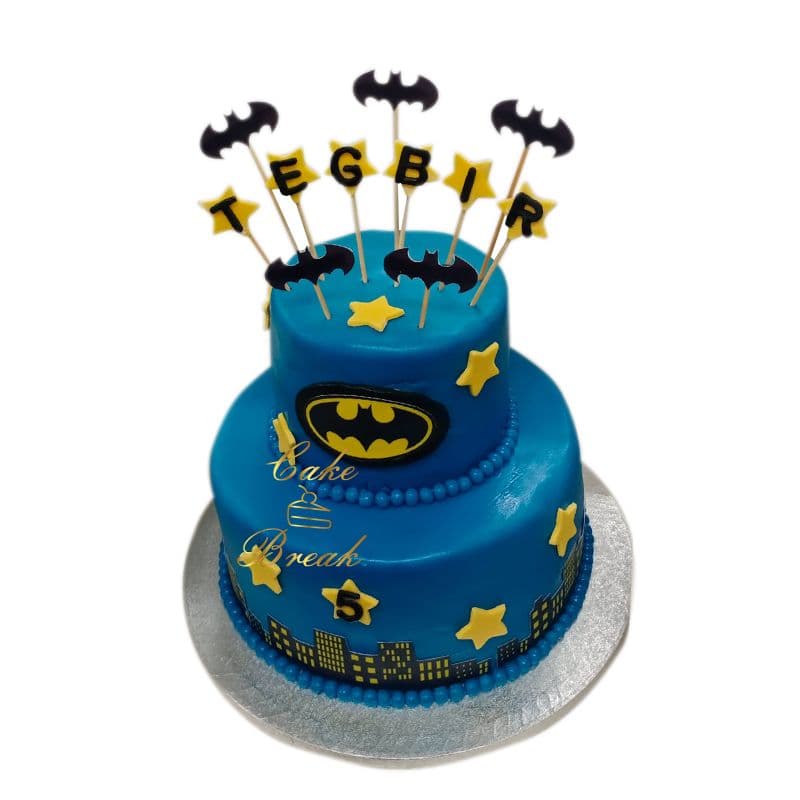 Batman Cake view 2